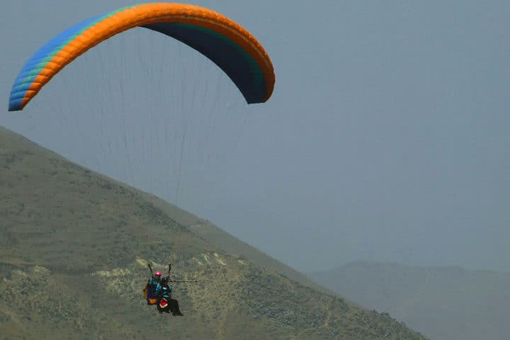 Vuelo en Parapente en Pachacamac