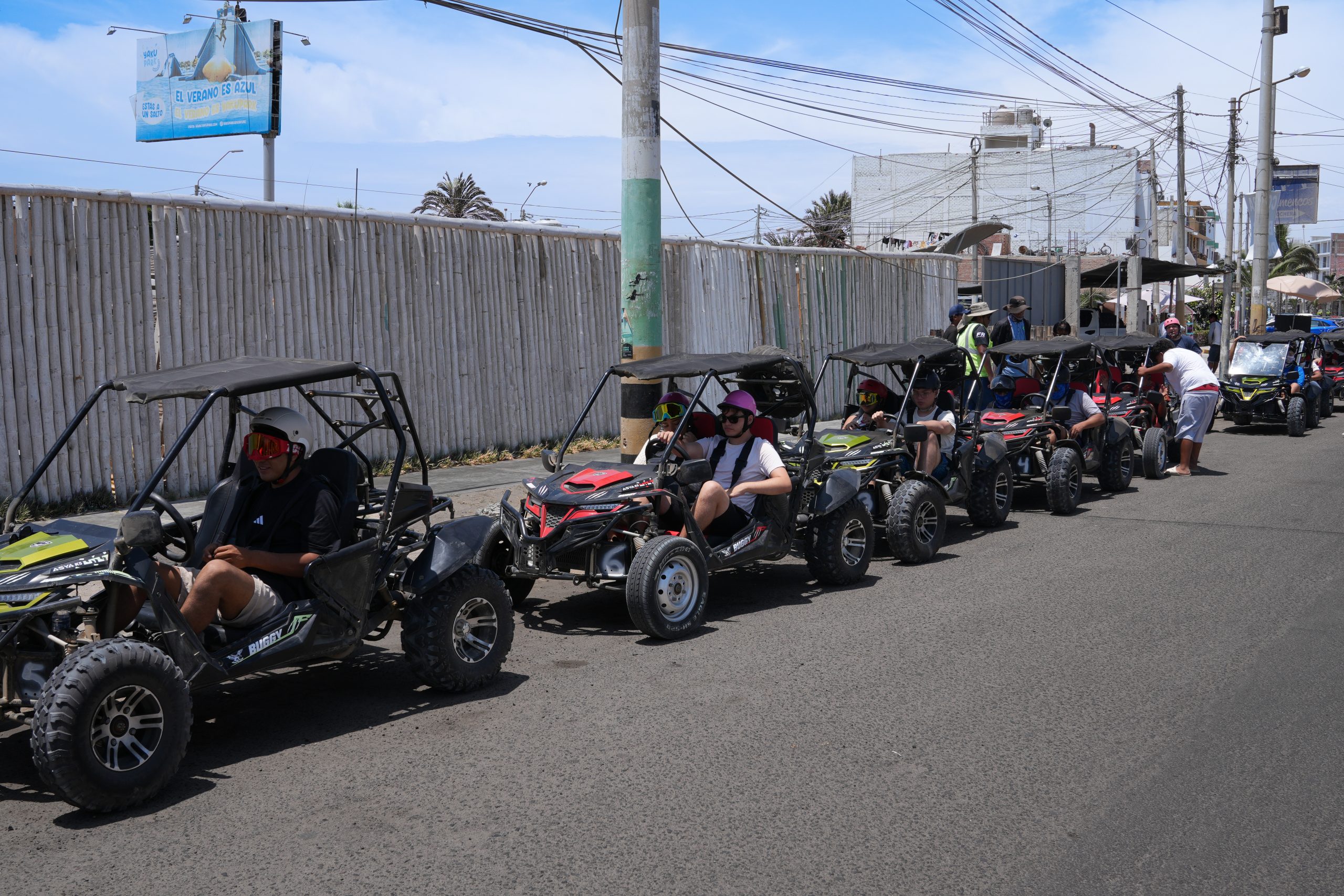Alquiler de Buggies por La Reserva Nacional de Paracas, Perú