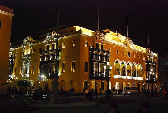 City Tour Lima de Noche: Aventura y Cultura