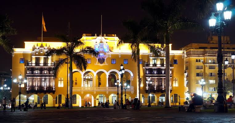 City Tour Lima de Noche: Aventura y Cultura