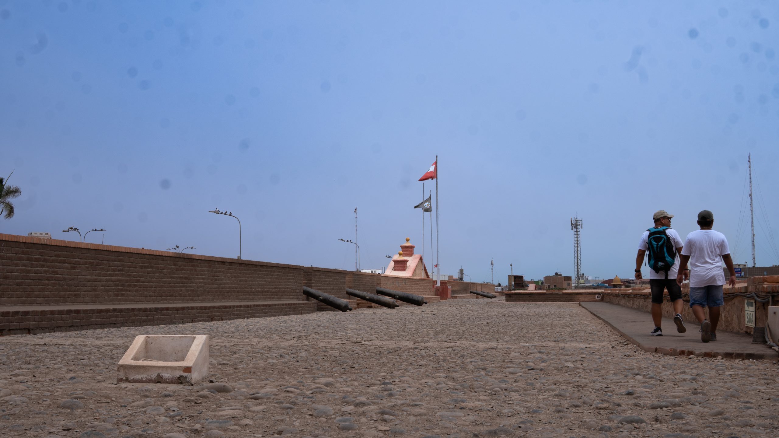 Tour a La Fortaleza del Real Felipe
