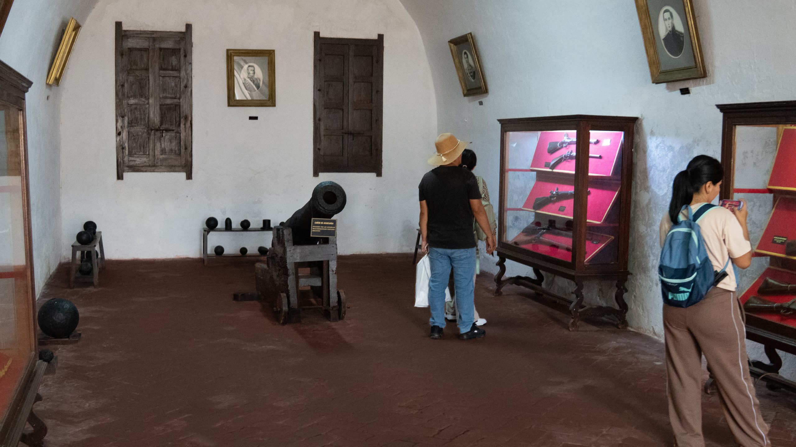 Tour a La Fortaleza del Real Felipe