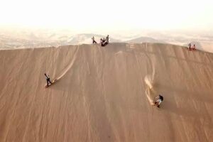 Sandboarding en Huacachina Vive la Aventura en las Dunas de Perú