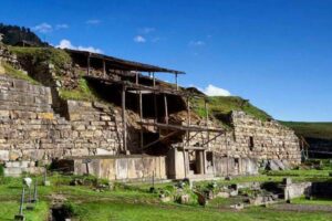Sitio arqueológico de Chavín: El encuentro con lo sagrado y lo salvaje
