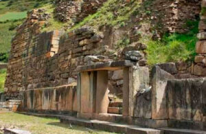 Sitio arqueológico de Chavín: El encuentro con lo sagrado y lo salvaje