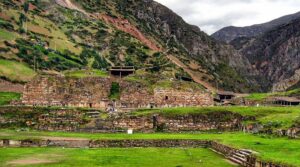 Sitio arqueológico de Chavín: El encuentro con lo sagrado y lo salvaje