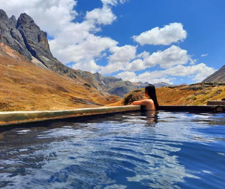 tour a los Baños Termales de Guñog