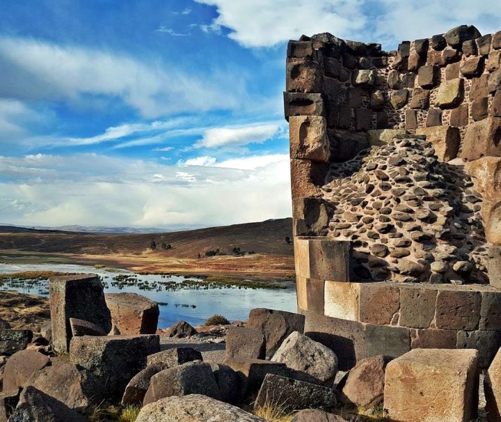 Εκδρομή στο Αρχαιολογικό Ιερό Chullpas de Sillustani στο Πούνο, Περού