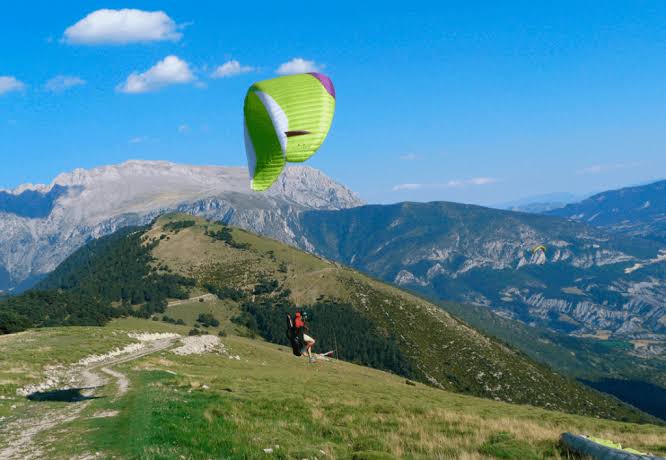 Perfecciona tus Habilidades con nuestro Curso de Parapente Avanzado
