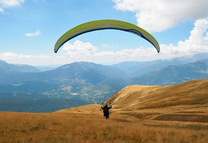 Perfecciona tus Habilidades con nuestro Curso de Parapente Avanzado